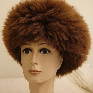 Luxurious Alpaca Fur Cap – Handcrafted • Warm • Boutique Style